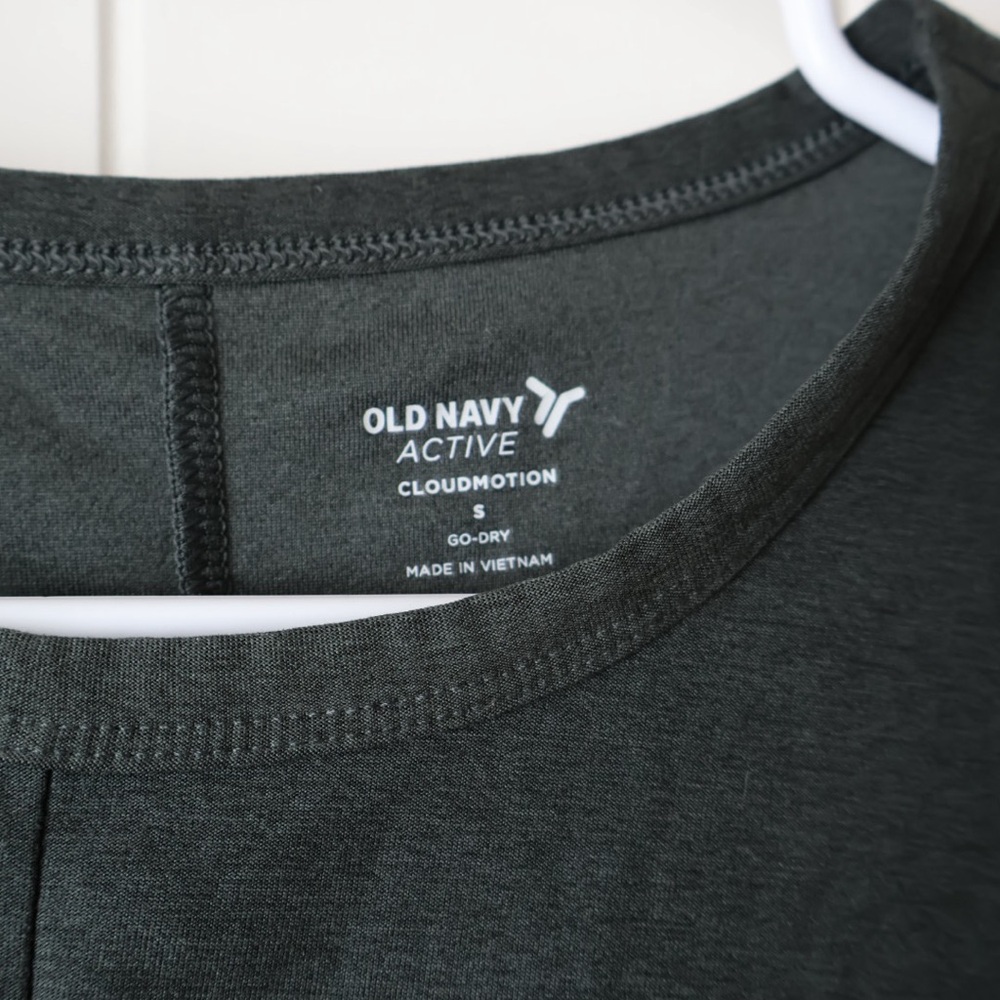 Old Navy Forest Green Short Sleeve Tee - Picture 3 of 5